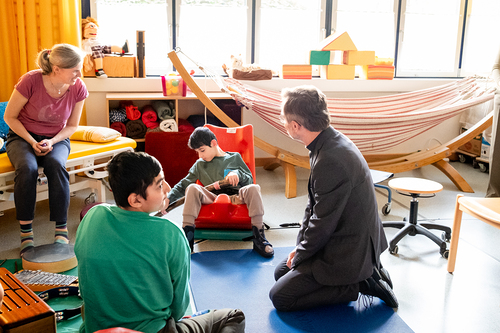 Schulbesuch Blaue Schule